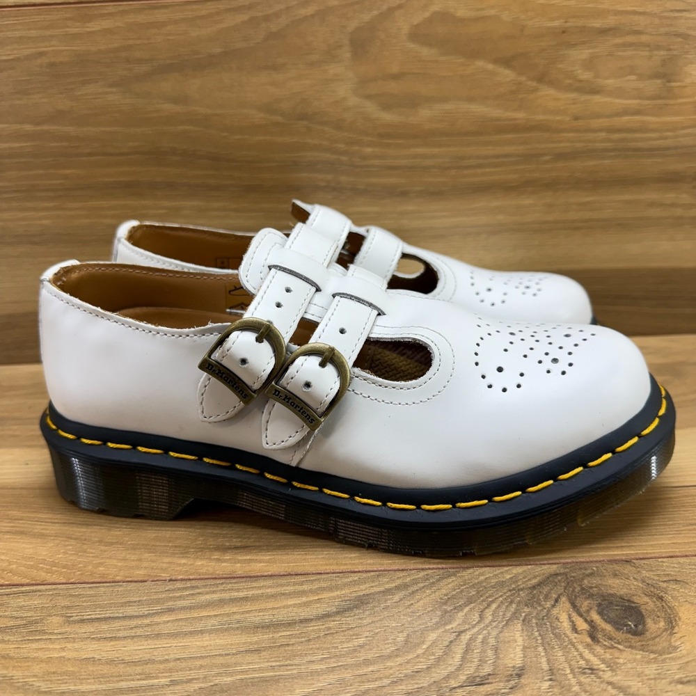Dr Martens Mary Janes Womens 6 White Leather Flats 8056 EU 37